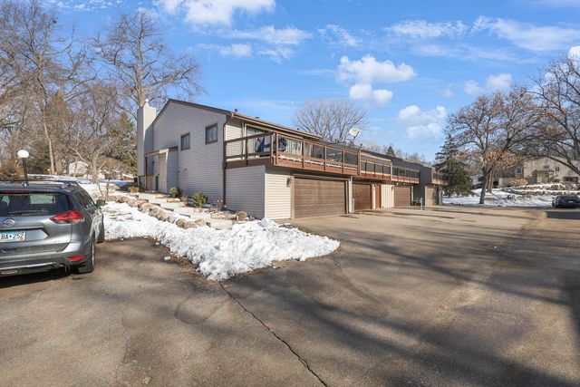 328 River Woods Lane, Burnsville, MN 55337