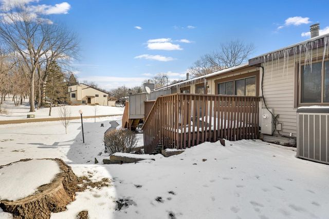 328 River Woods Lane, Burnsville, MN 55337