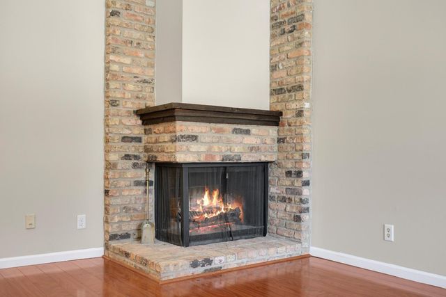 328 River Woods Lane, Burnsville, MN 55337