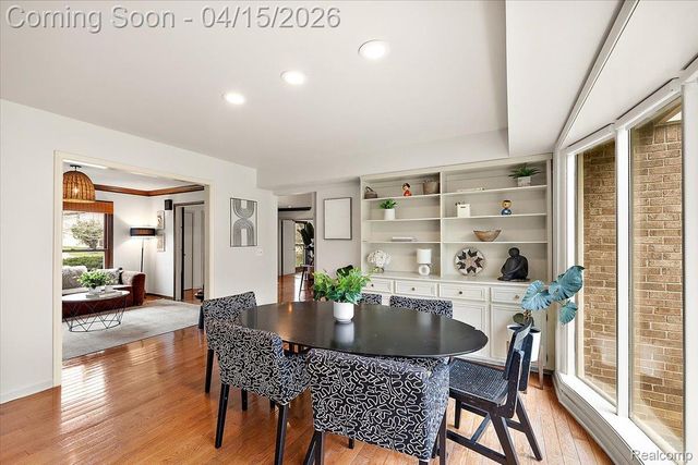 1732 Kilburn Road N, Rochester Hills, MI 48306