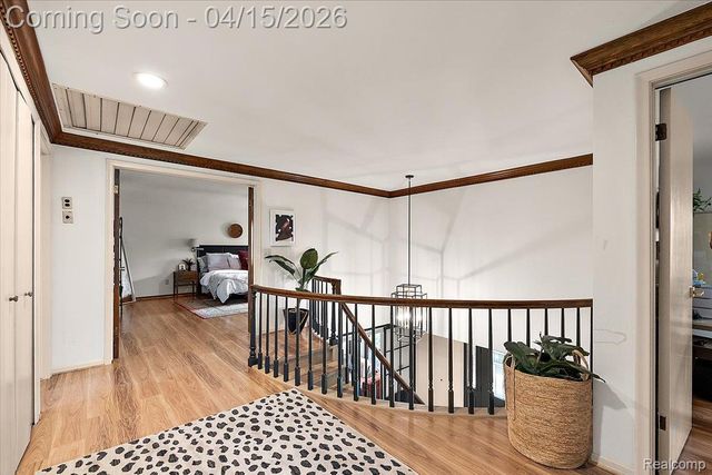 1732 Kilburn Road N, Rochester Hills, MI 48306