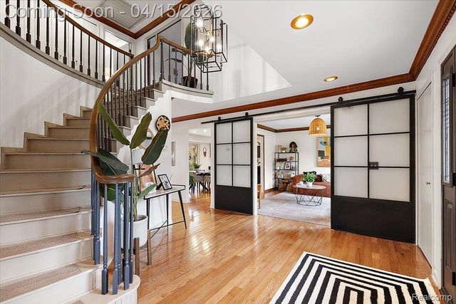 1732 Kilburn Road N, Rochester Hills, MI 48306