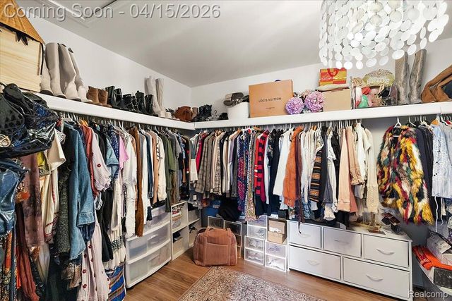 1732 Kilburn Road N, Rochester Hills, MI 48306