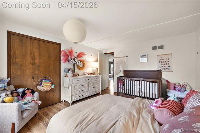 1732 Kilburn Road N, Rochester Hills, MI 48306