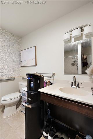 1732 Kilburn Road N, Rochester Hills, MI 48306