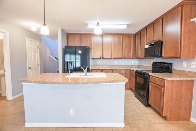 5064 NW Coventry Circle, Port St. Lucie, FL 34986