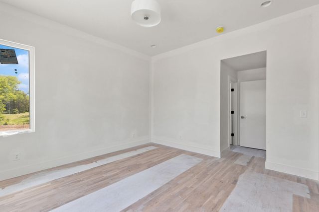 1016 W Trinity Ln Apt 17, Nashville, TN 37218