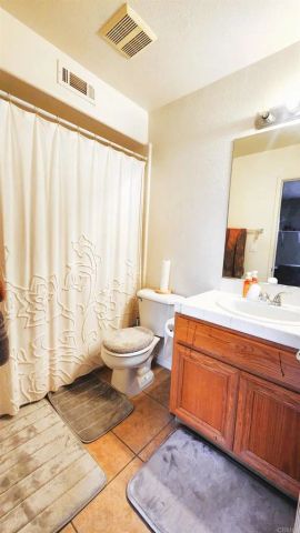 4851 Bishop Street C, Cypress, CA 90630
