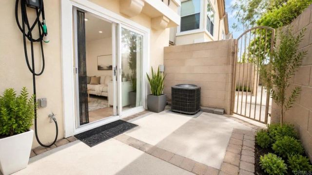 4851 Bishop Street C, Cypress, CA 90630
