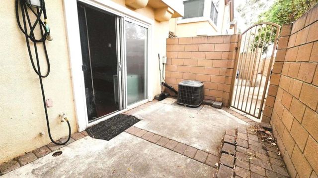 4851 Bishop Street C, Cypress, CA 90630