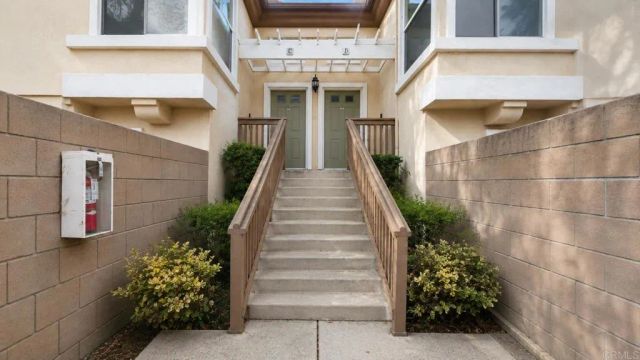 4851 Bishop Street C, Cypress, CA 90630