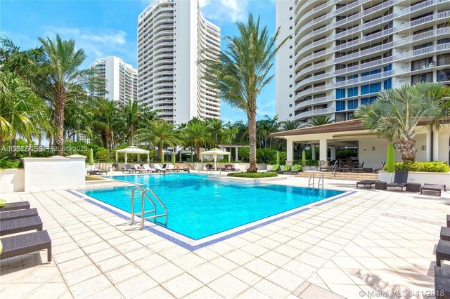 2800 ISLAND BLVD 902, Aventura, FL 33160