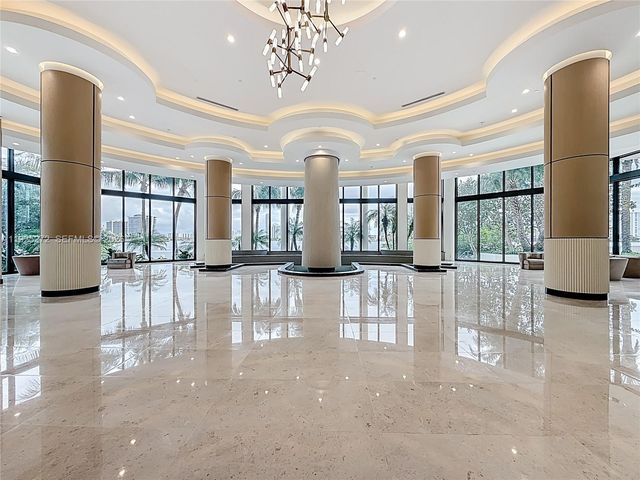 2800 ISLAND BLVD 902, Aventura, FL 33160