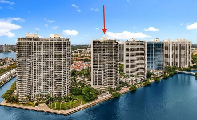 2800 ISLAND BLVD 902, Aventura, FL 33160