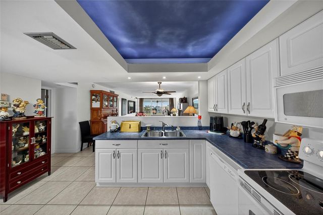 2900 N Course Drive 607, Pompano Beach, FL 33069
