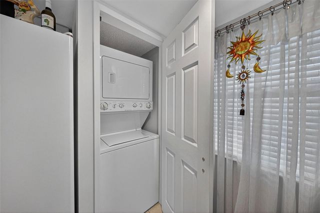 2900 N Course Drive 607, Pompano Beach, FL 33069
