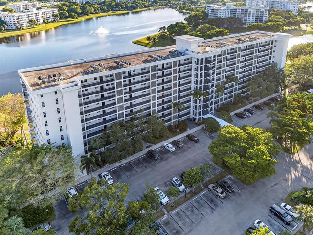 2900 N Course Drive 607, Pompano Beach, FL 33069