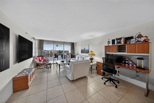 2900 N Course Drive 607, Pompano Beach, FL 33069