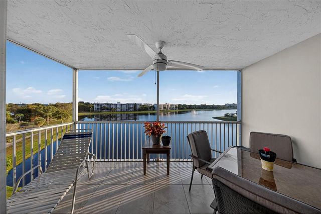 2900 N Course Drive 607, Pompano Beach, FL 33069