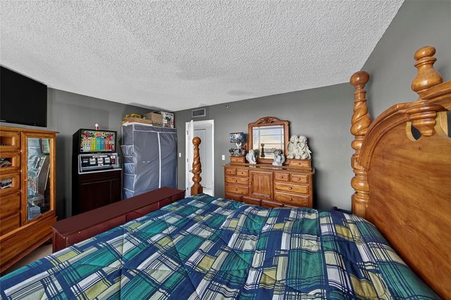 2900 N Course Drive 607, Pompano Beach, FL 33069