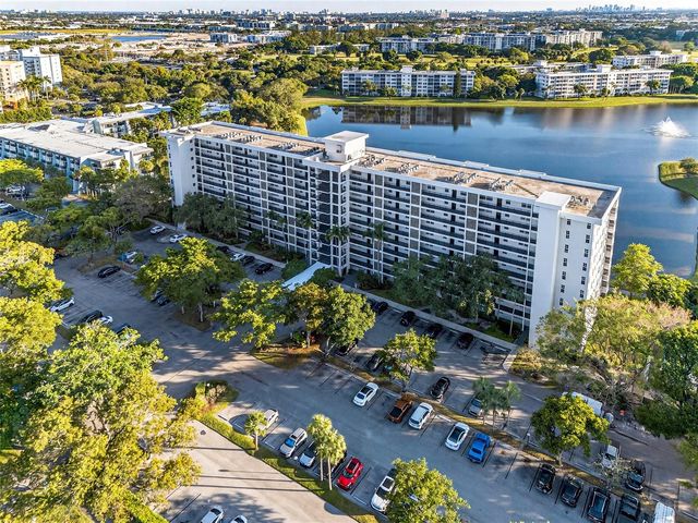 2900 N Course Drive 607, Pompano Beach, FL 33069