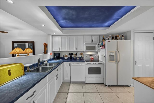 2900 N Course Drive 607, Pompano Beach, FL 33069