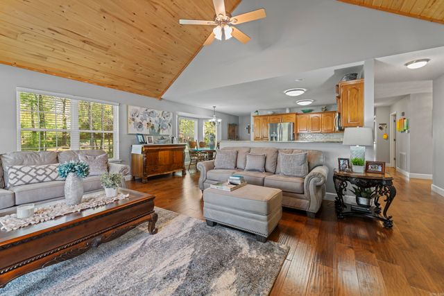 1408 Lee Place, Heber Springs, AR 72543