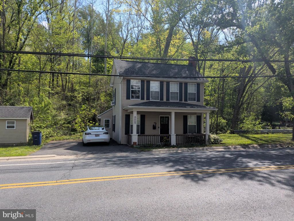 8669 FREDERICK RD, Ellicott City, MD 21043