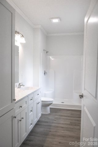 784 Bearwallow Mountain Road, Hendersonville, NC 28792