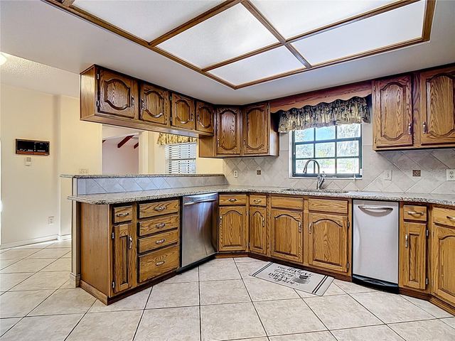 2780 E SAM ALLEN ROAD, Plant City, FL 33565