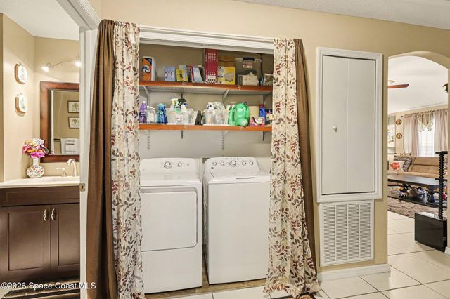 474 El Dorado Avenue SE, Palm Bay, FL 32909