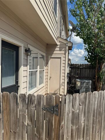 16867 Mammoth Springs Drive, Hockley, TX 77095