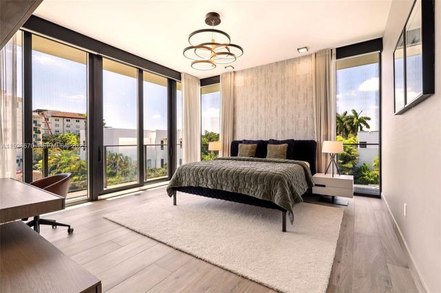 3581 E Glencoe St 309, Miami, FL 33133