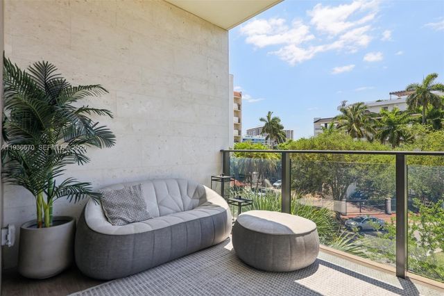 3581 E Glencoe St 309, Miami, FL 33133