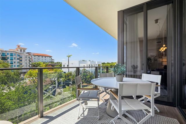 3581 E Glencoe St 309, Miami, FL 33133