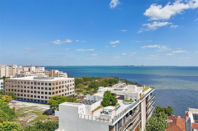 3581 E Glencoe St 309, Miami, FL 33133