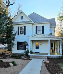 806 Colorado Ave, La Junta, CO 81050