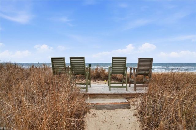 1634 E Ocean View Ave Apt 2E, Norfolk, VA 23503