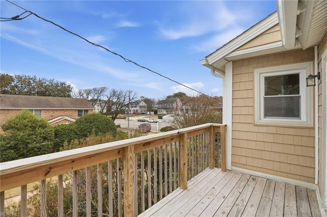 1634 E Ocean View Ave Apt 2E, Norfolk, VA 23503