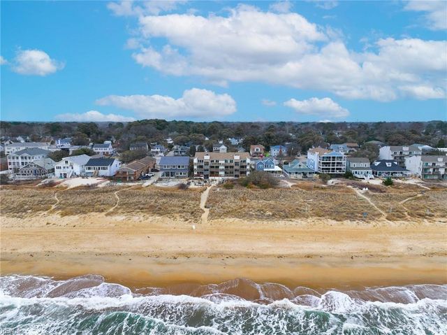 1634 E Ocean View Ave Apt 2E, Norfolk, VA 23503