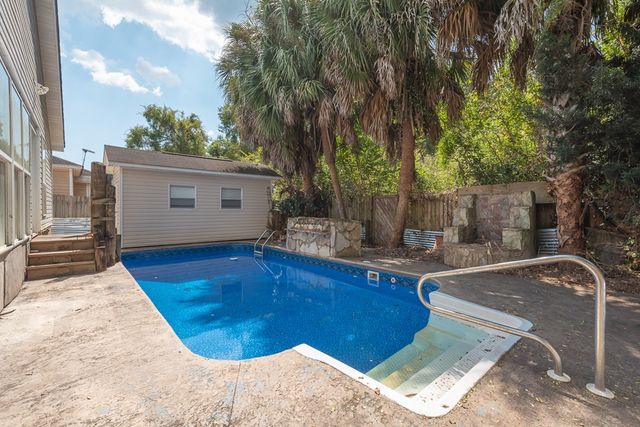 138 Radford Cir, Dothan, AL 36301