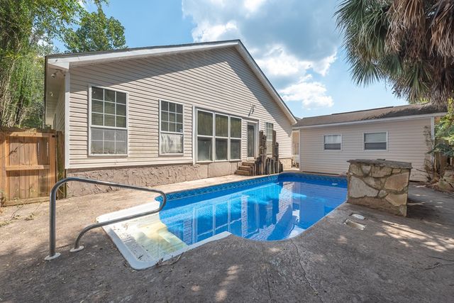 138 Radford Cir, Dothan, AL 36301