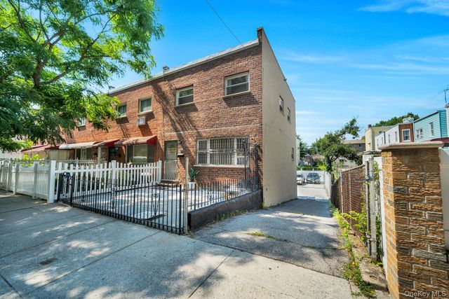 2067 Chatterton Avenue, Bronx, NY 10472