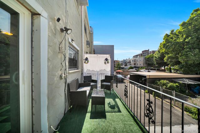 2067 Chatterton Avenue, Bronx, NY 10472