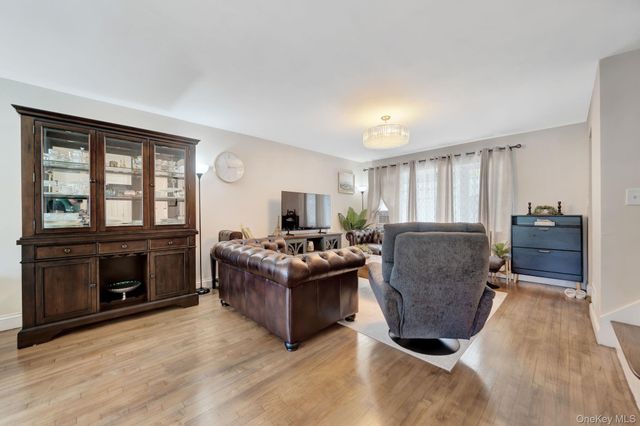 2067 Chatterton Avenue, Bronx, NY 10472