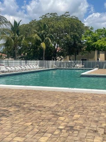 9962 Twin Lakes Drive 7-p, Coral Springs, FL 33071