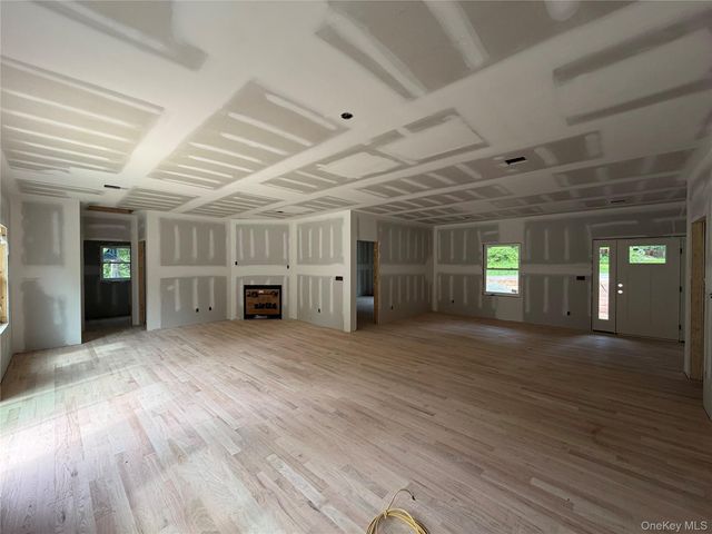 217 Tuckers Corners Road, Highland, NY 12528