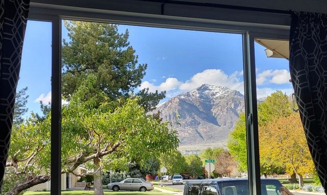 537 E 1900 N, North Ogden, UT 84414