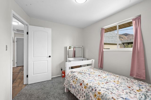 537 E 1900 N, North Ogden, UT 84414