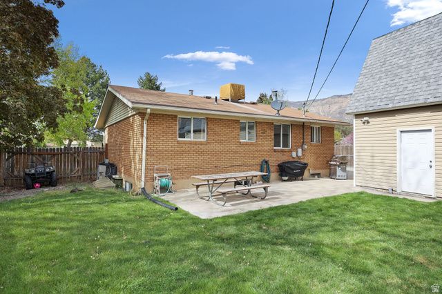 537 E 1900 N, North Ogden, UT 84414